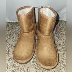 The Children's Place Tan Boots Girls Size 13 Never Worn #Warm Winter Boots